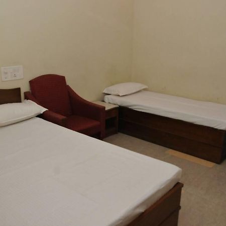 Mahalakshmi Comforts Mysore Extérieur photo