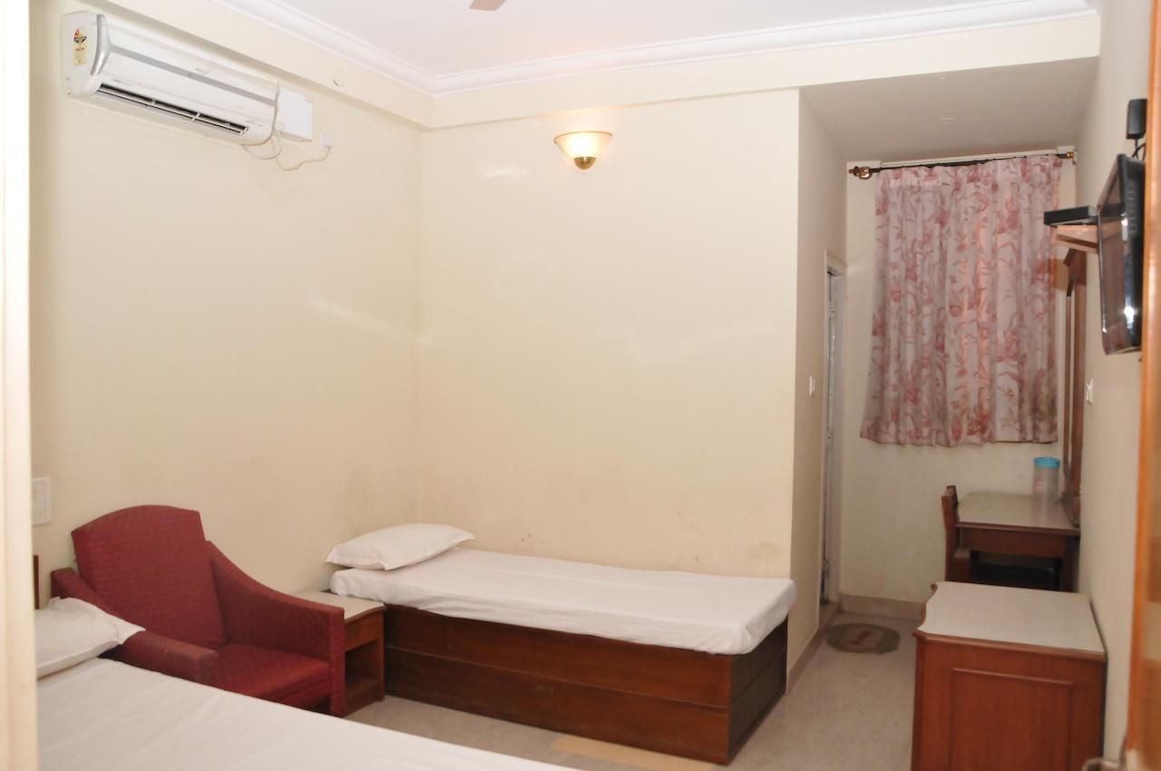 Mahalakshmi Comforts Mysore Chambre photo